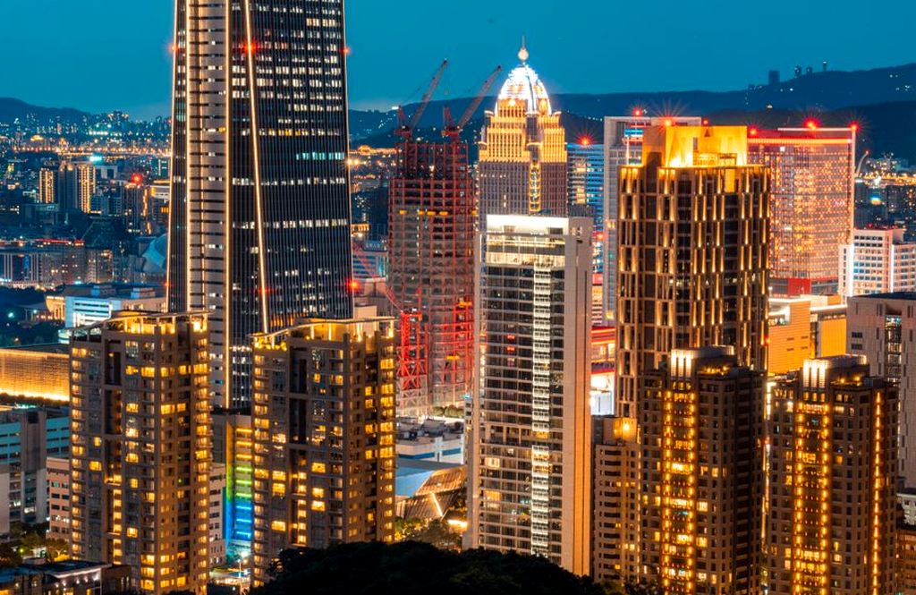 công bằng 2025 Debet